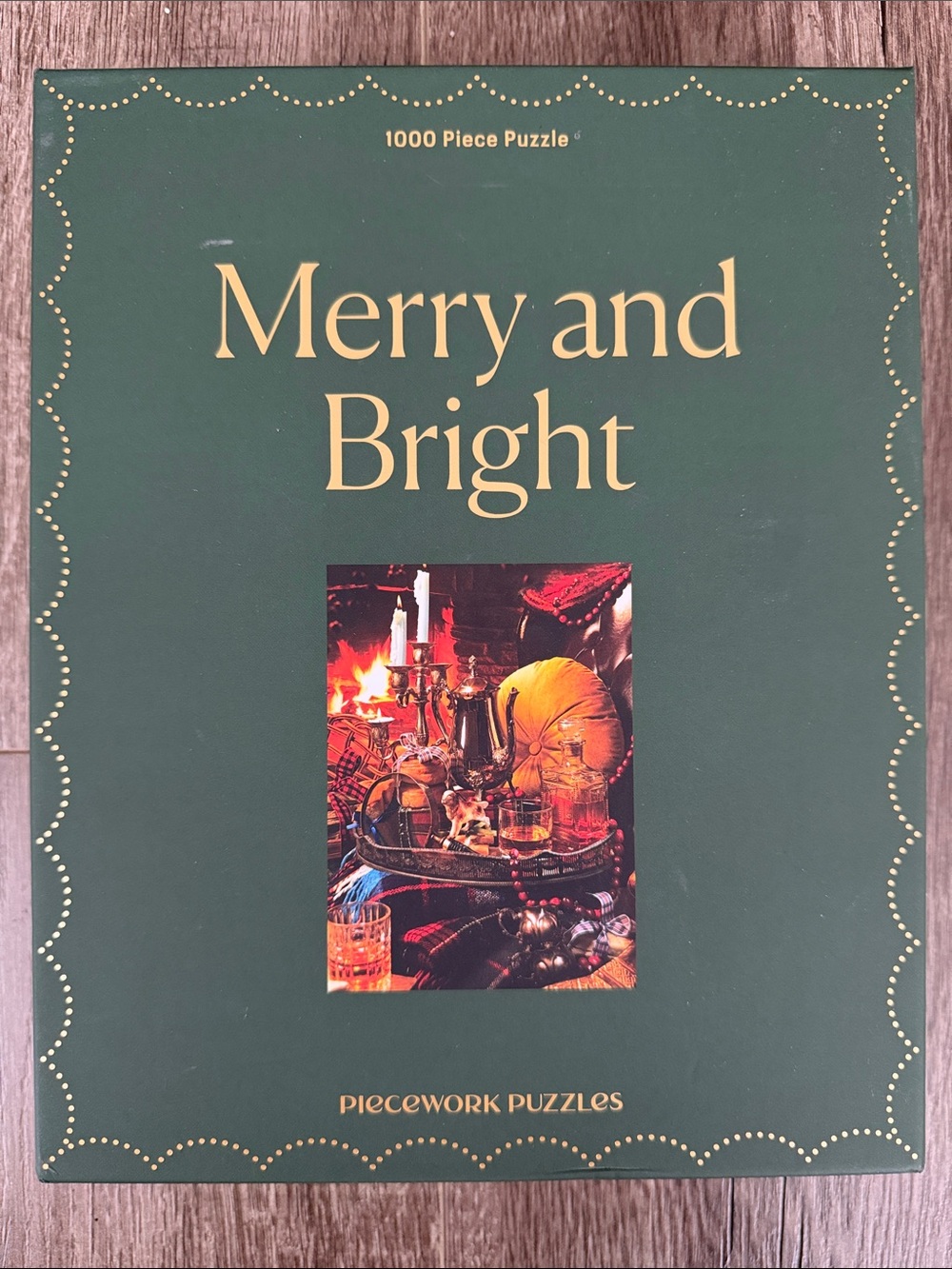 Piecework Puzzle “Merry and Bright”